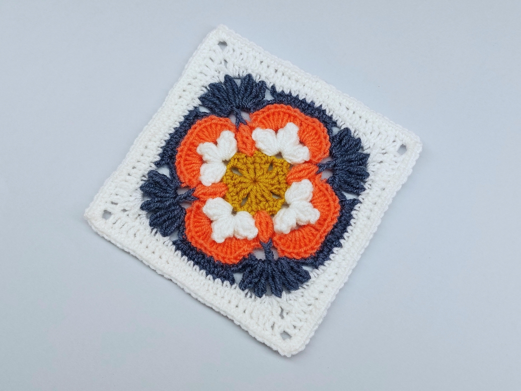 Read more about the article Crochet granny square pattern / Motif #135