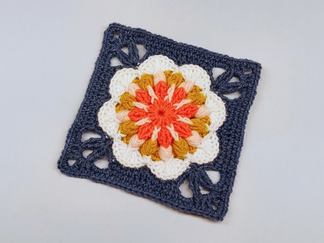 Read more about the article Crochet granny square pattern / Motif #137