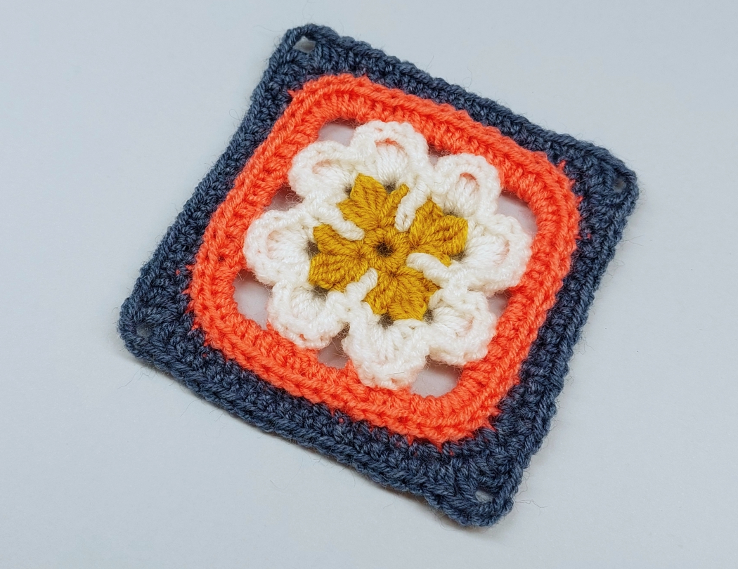 Read more about the article Crochet granny square pattern / Motif #141
