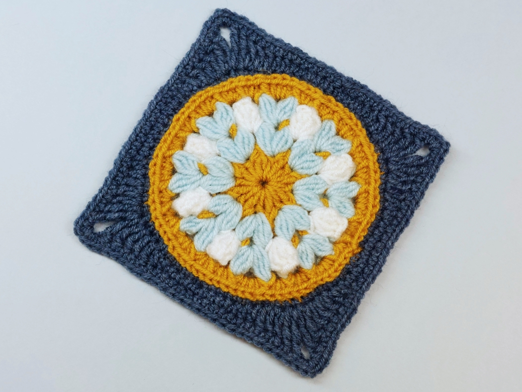 Read more about the article Crochet granny square pattern / Motif #142